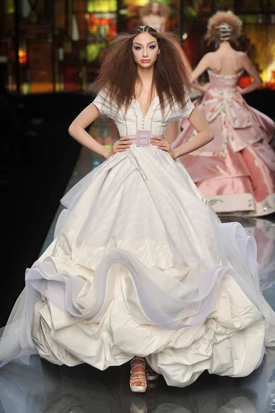 Look 36